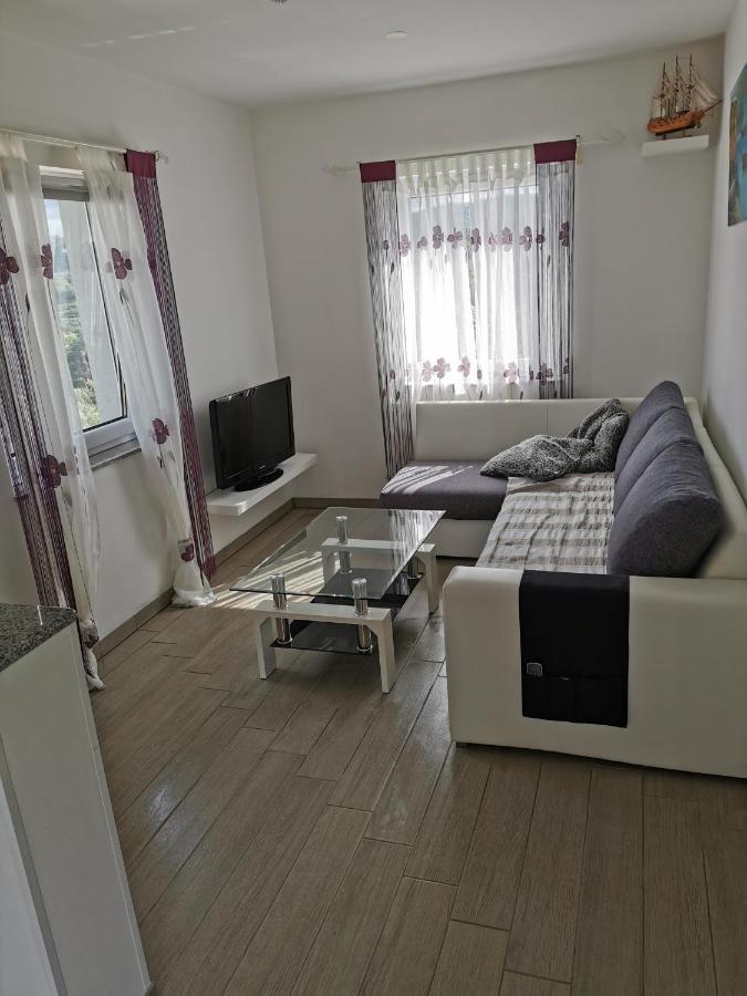 Apartments Jagodje イゾラ エクステリア 写真