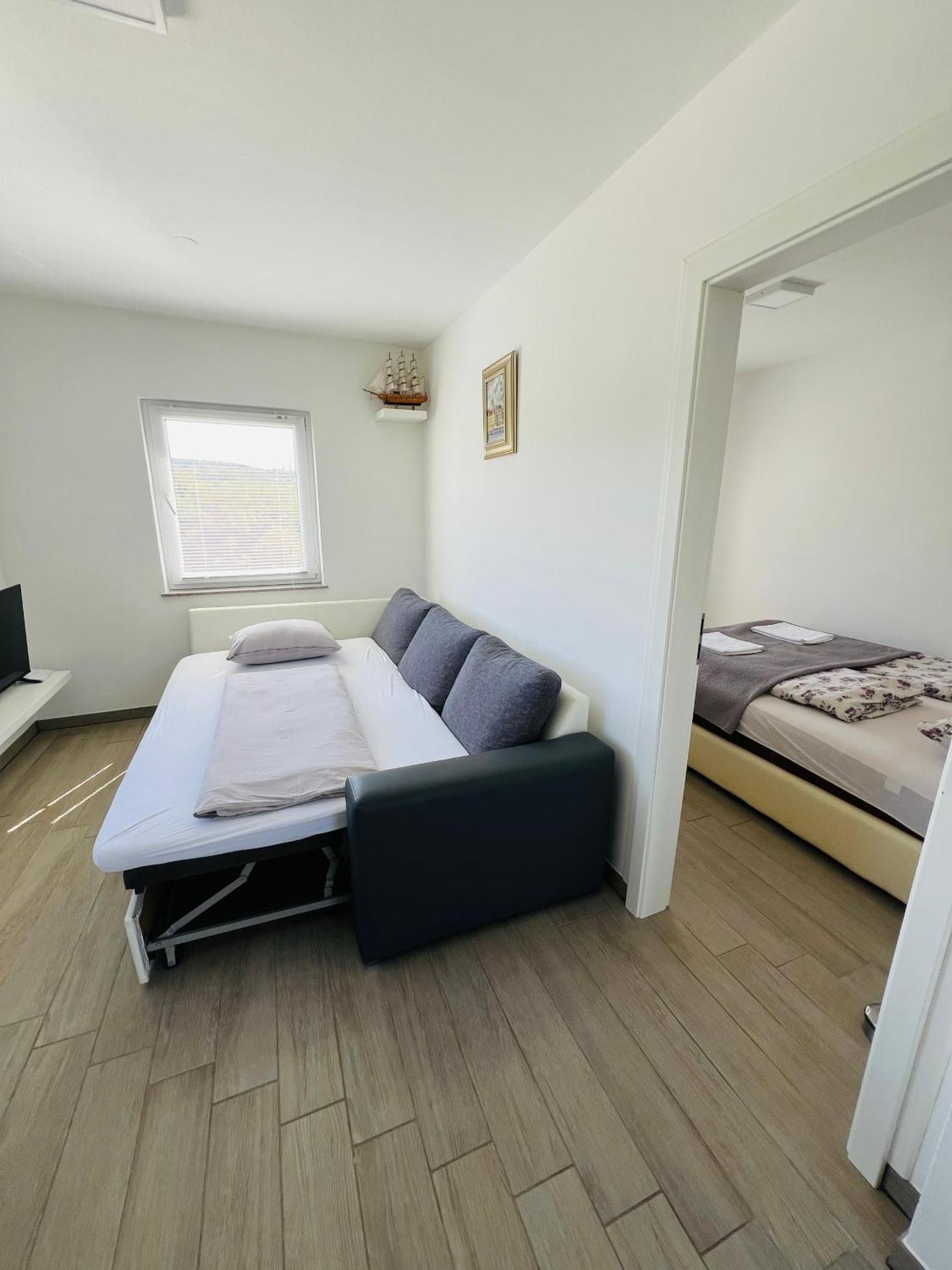 Apartments Jagodje イゾラ エクステリア 写真