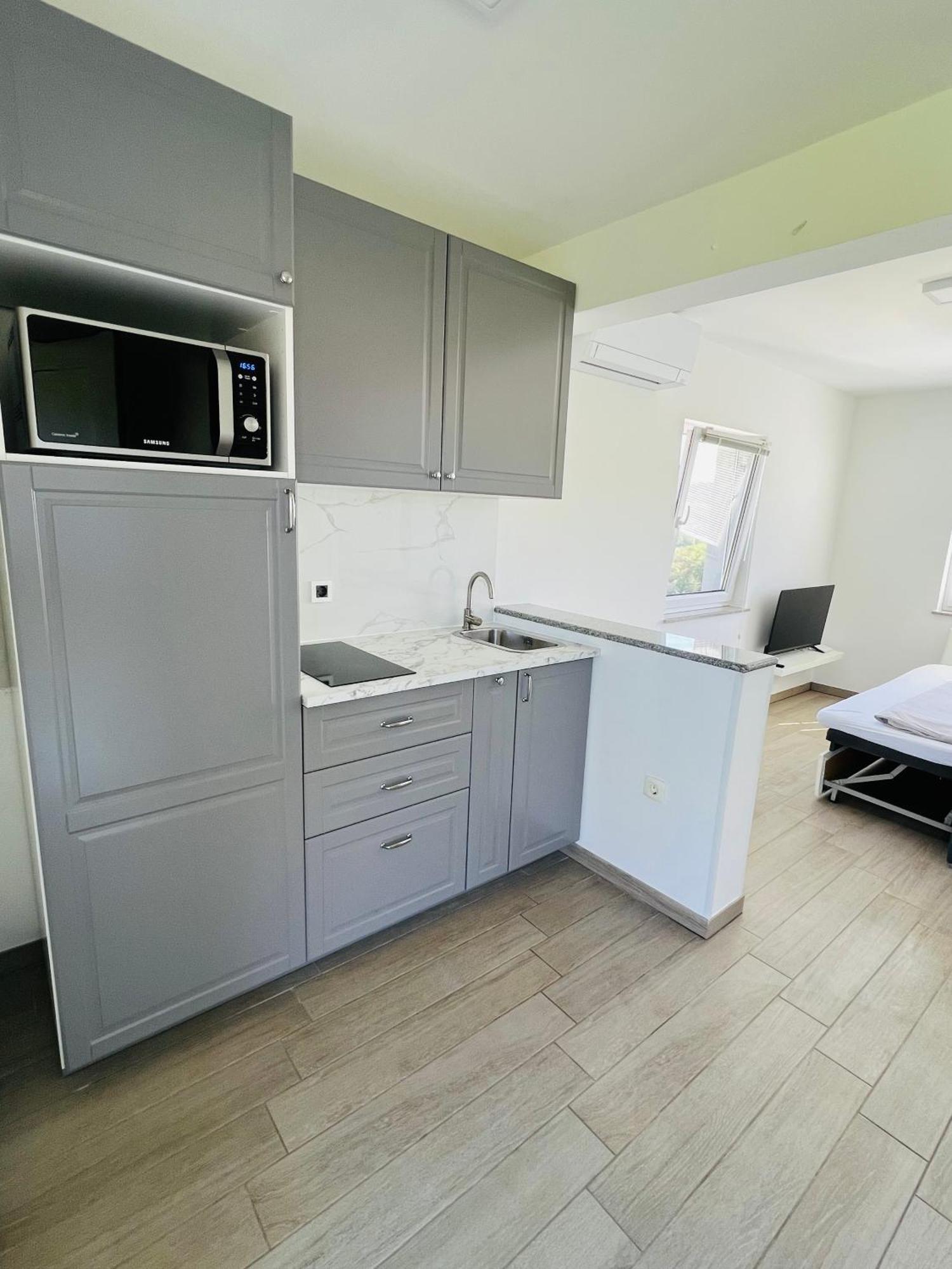 Apartments Jagodje イゾラ エクステリア 写真